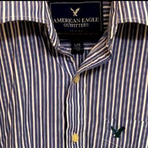 American Eagle -Shirt Size L